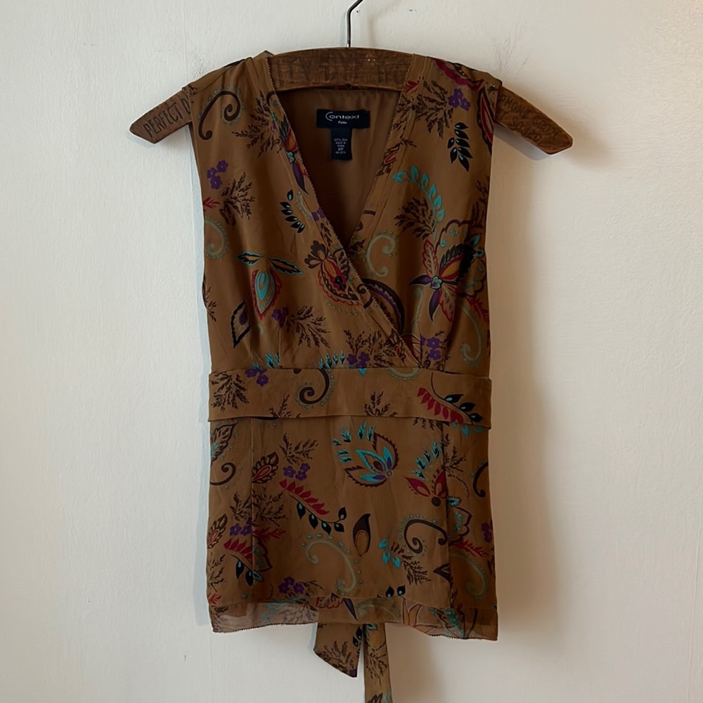 Vintage 90’s Y2K 100% Silk Wrap Style Top With Tie Waist.  Size 8 Petite.